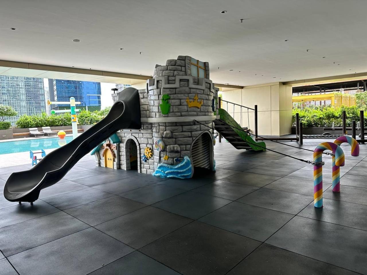 The Peak Residence, Multi-apartment By Emma アパート *